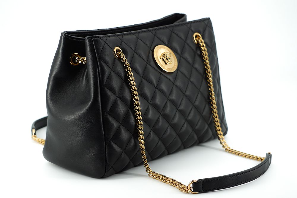 Versace Elegant Quilted Nappa Leather Tote Bag - Luksusmuotia Versace - Tutustu YVES JAVANNI® 