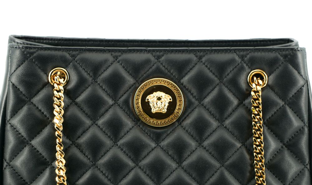 Versace Elegant Quilted Nappa Leather Tote Bag - Luksusmuotia Versace - Tutustu YVES JAVANNI® 