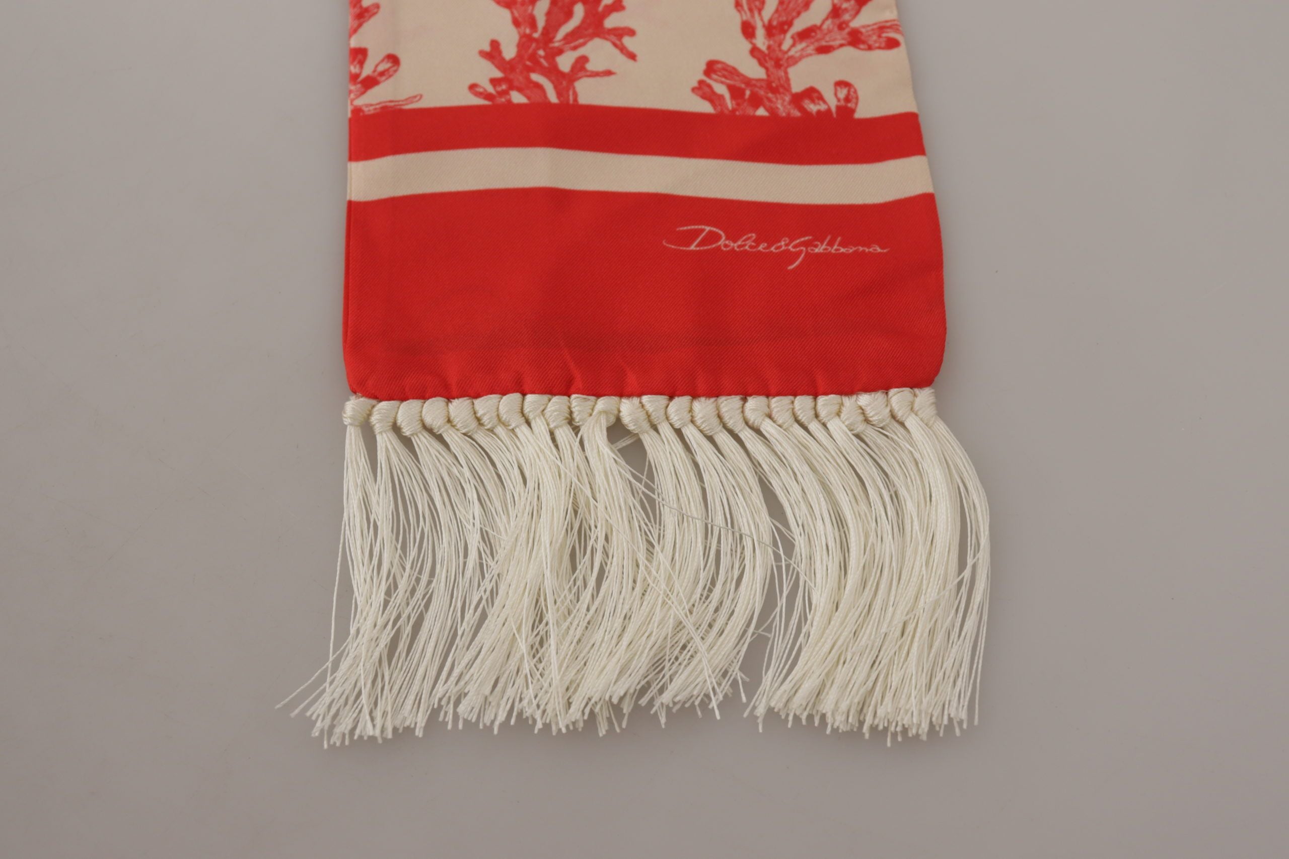 Dolce & Gabbana Elegant Silk Men's Scarf Wrap - Red Coral Print - Luksuslaukut ja asusteet Dolce & Gabbana - Tutustu YVES JAVANNI® 