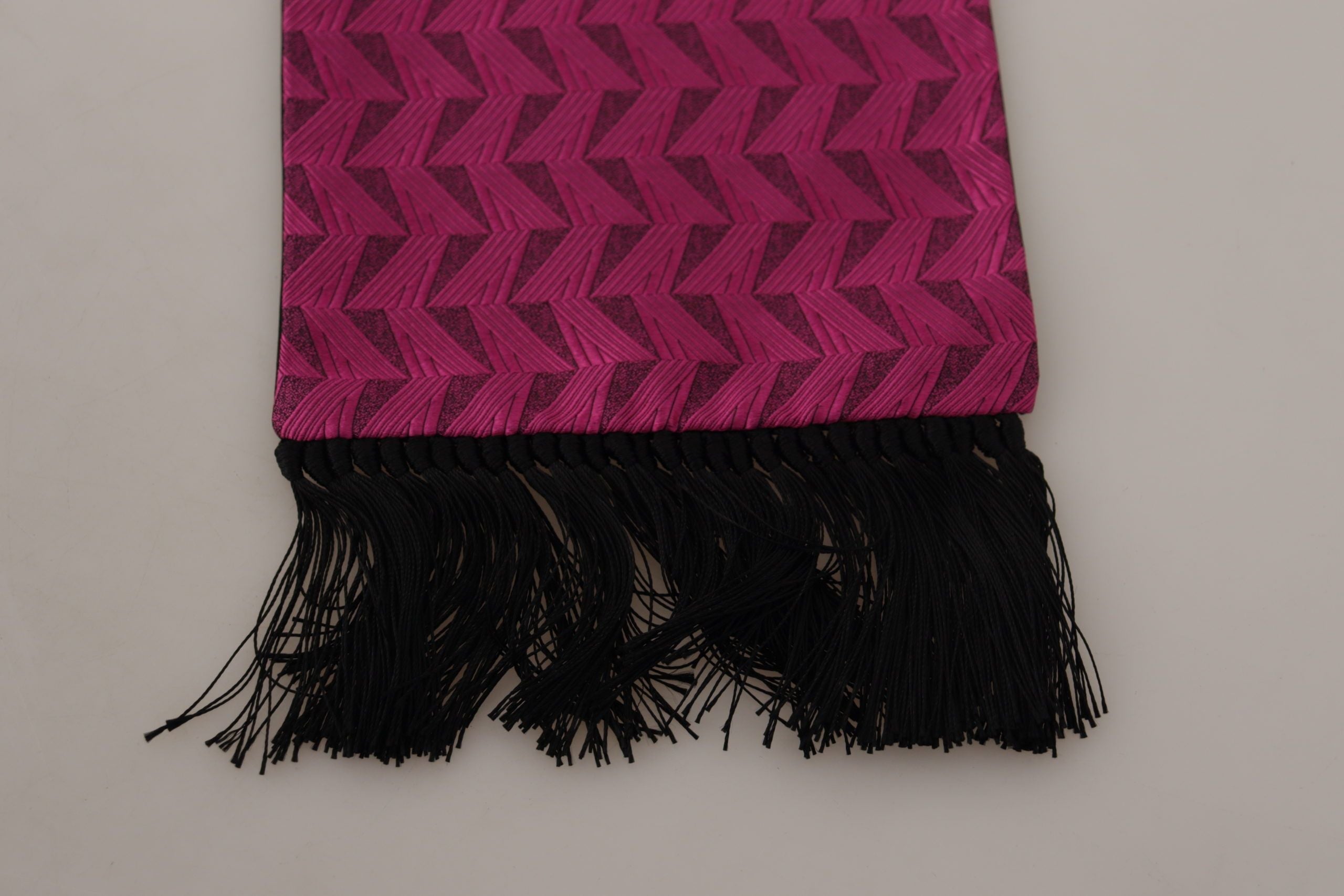 Dolce & Gabbana Elegant Magenta Silk Men's Scarf Wrap - Luksuslaukut ja asusteet Dolce & Gabbana - Tutustu YVES JAVANNI® 