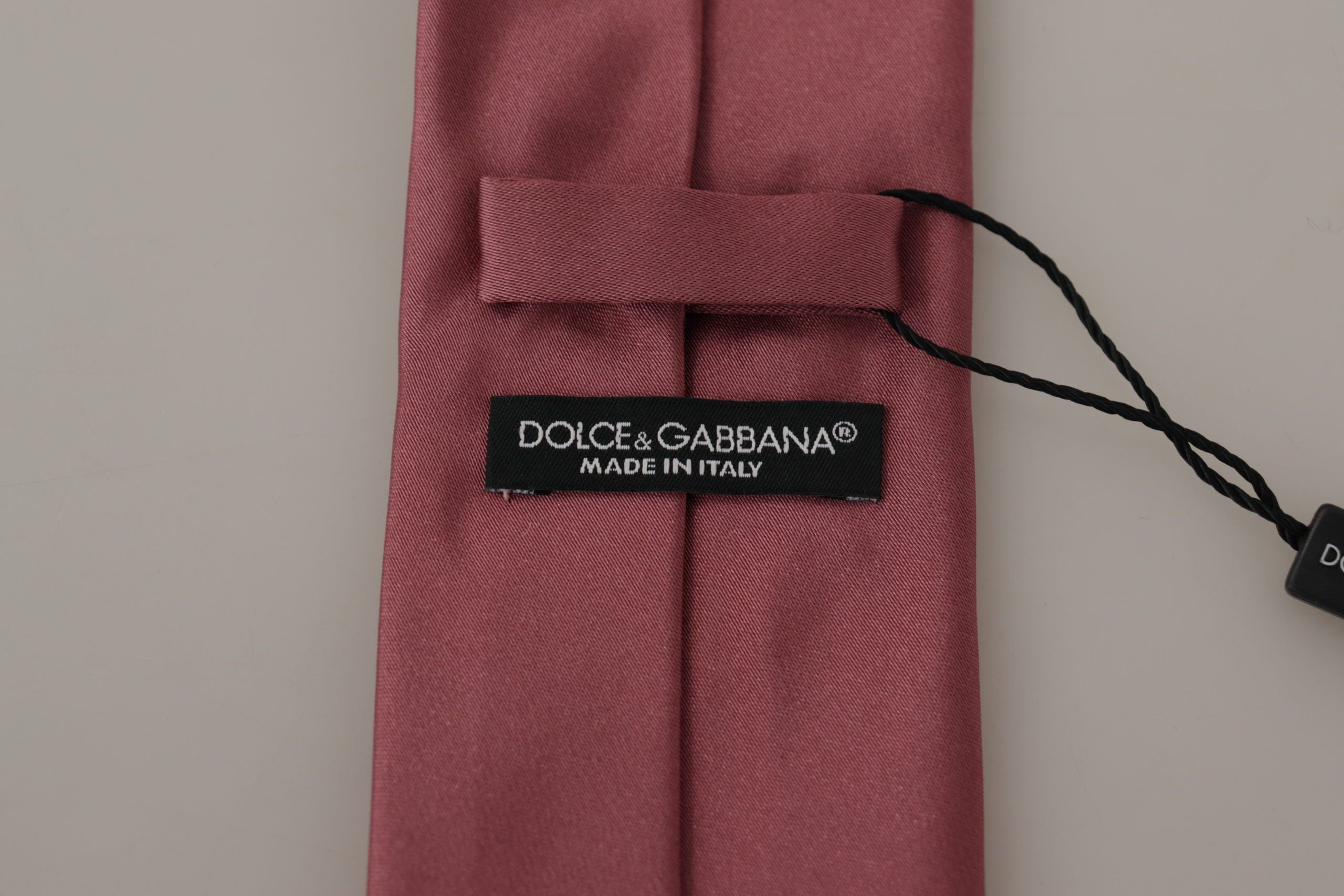 Dolce & Gabbana Elegant Pink Silk Bow Tie - Luksuslaukut ja asusteet Dolce & Gabbana - Tutustu YVES JAVANNI® 