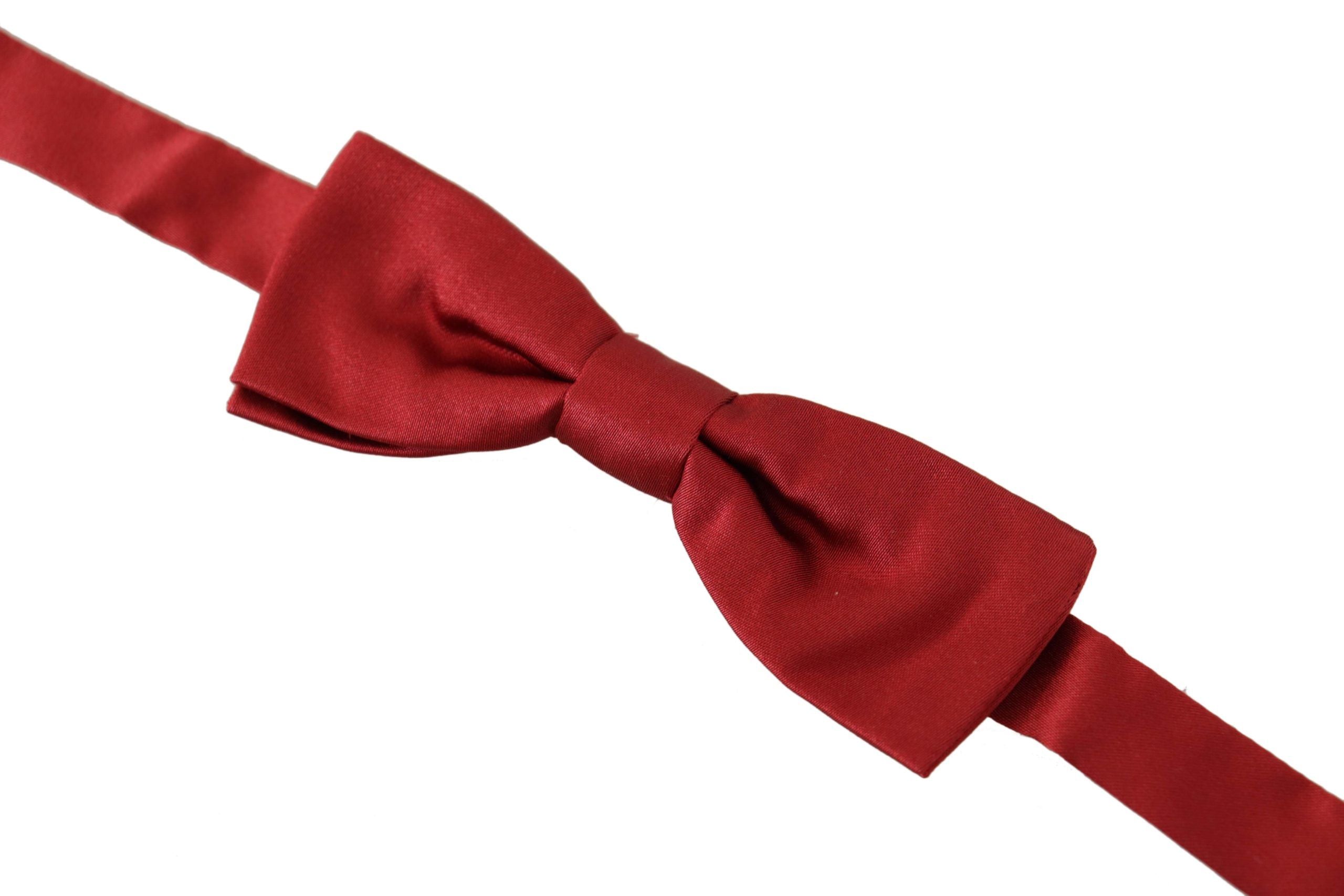 Dolce & Gabbana Elegant Silk Red Bow Tie - Luksuslaukut ja asusteet Dolce & Gabbana - Tutustu YVES JAVANNI® 