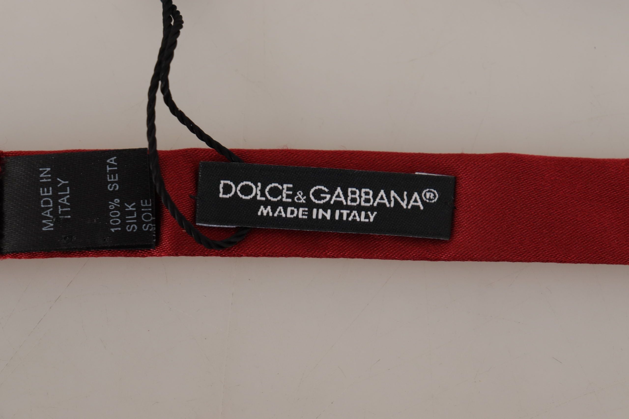 Dolce & Gabbana Elegant Silk Red Bow Tie - Luksuslaukut ja asusteet Dolce & Gabbana - Tutustu YVES JAVANNI® 