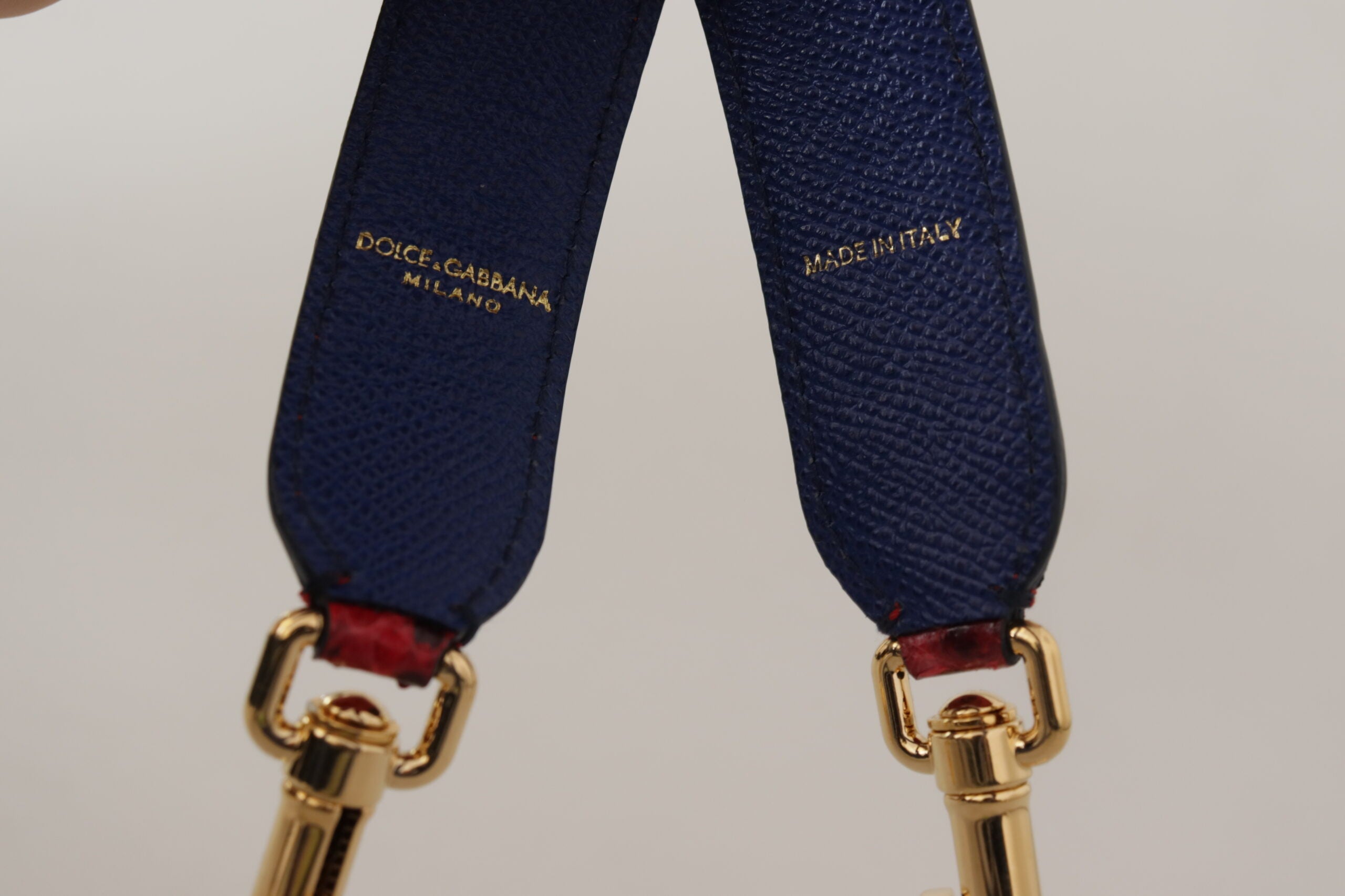 Dolce & Gabbana Chic Red Python Leather Shoulder Strap - Luksuslaukut ja asusteet Dolce & Gabbana - Tutustu YVES JAVANNI® 