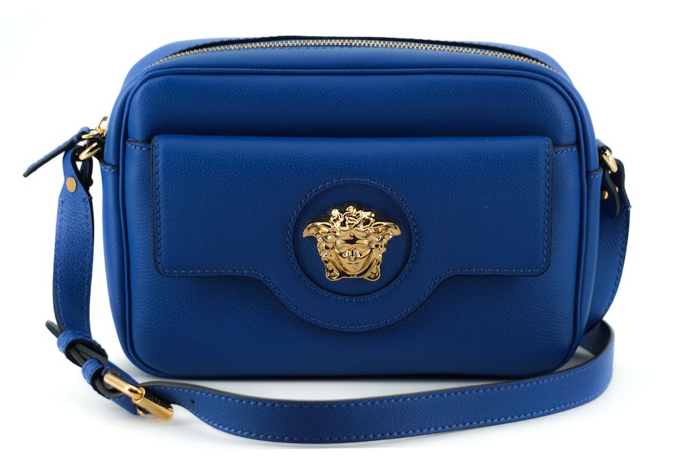 Versace Elegant Blue Calf Leather Bag - Luksusmuotia Versace - Tutustu YVES JAVANNI® 