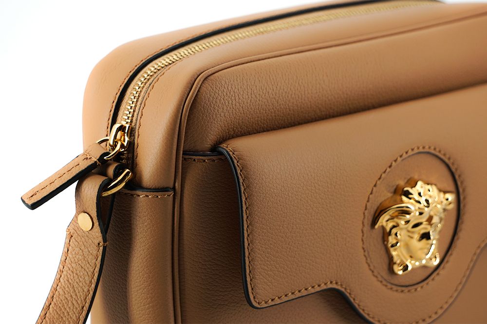 Versace Elegant Brown Leather Shoulder Bag - Luksusmuotia Versace - Tutustu YVES JAVANNI® 