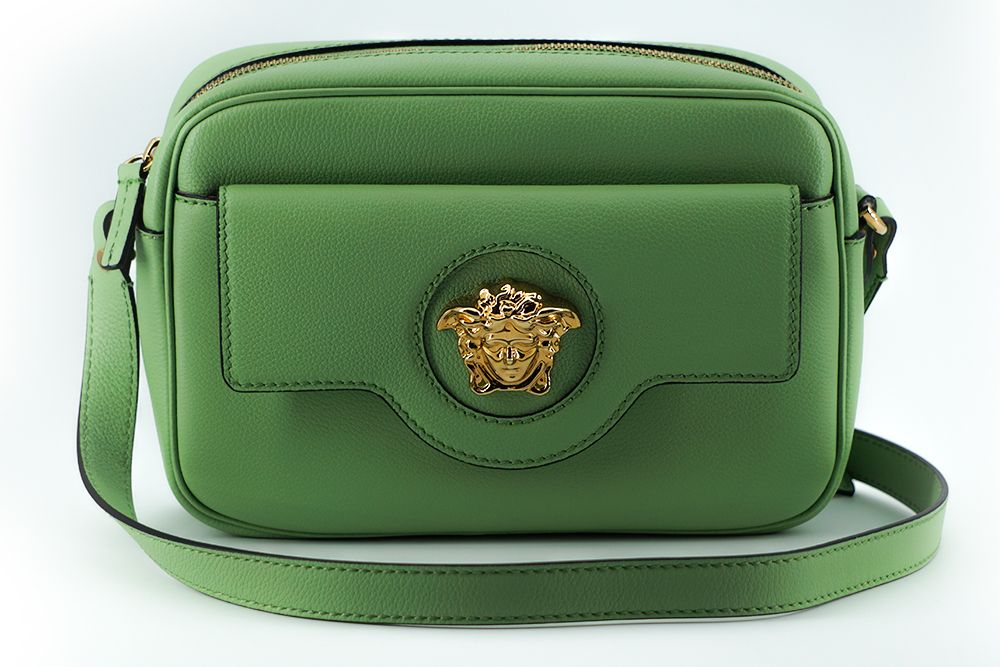 Versace Elegant Mint Green Leather Camera Case Bag - Luksusmuotia Versace - Tutustu YVES JAVANNI® 