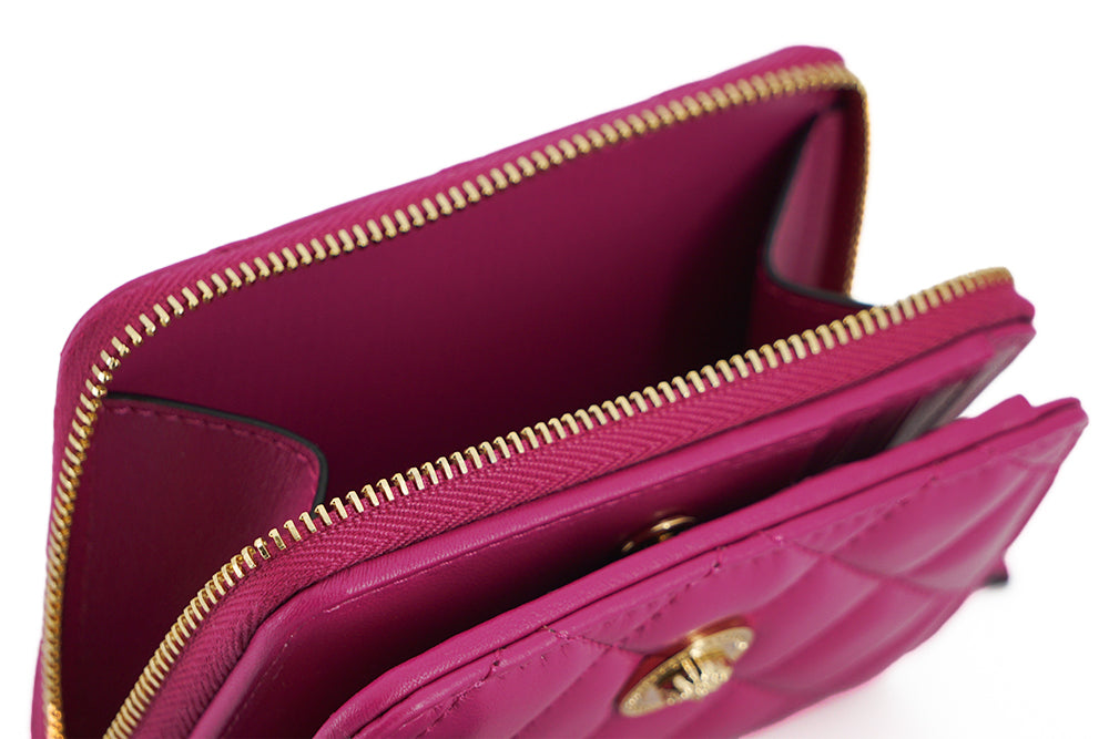 Versace Elegant Purple Quilted Leather Wallet - Luksusmuotia Versace - Tutustu YVES JAVANNI® 