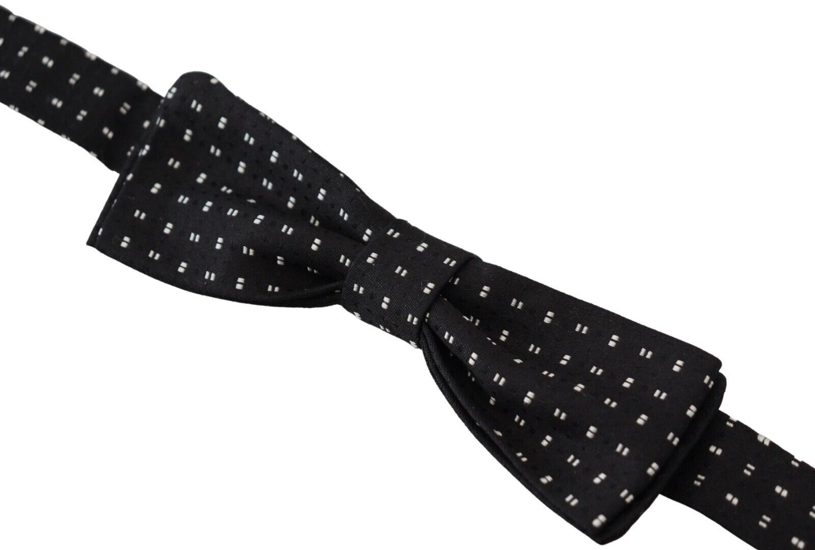 Dolce & Gabbana Elegant Black Silk Bow Tie - Luksusmuotia Dolce & Gabbana - Tutustu YVES JAVANNI® 