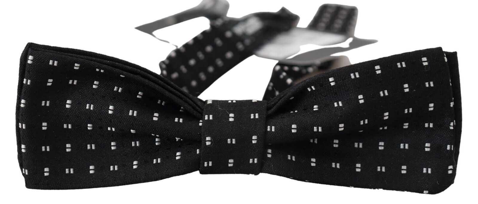 Dolce & Gabbana Elegant Black Silk Bow Tie - Luksusmuotia Dolce & Gabbana - Tutustu YVES JAVANNI® 